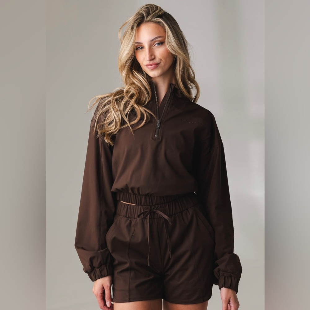 Vitality Quarter Zip Nomad Jacket in Brown